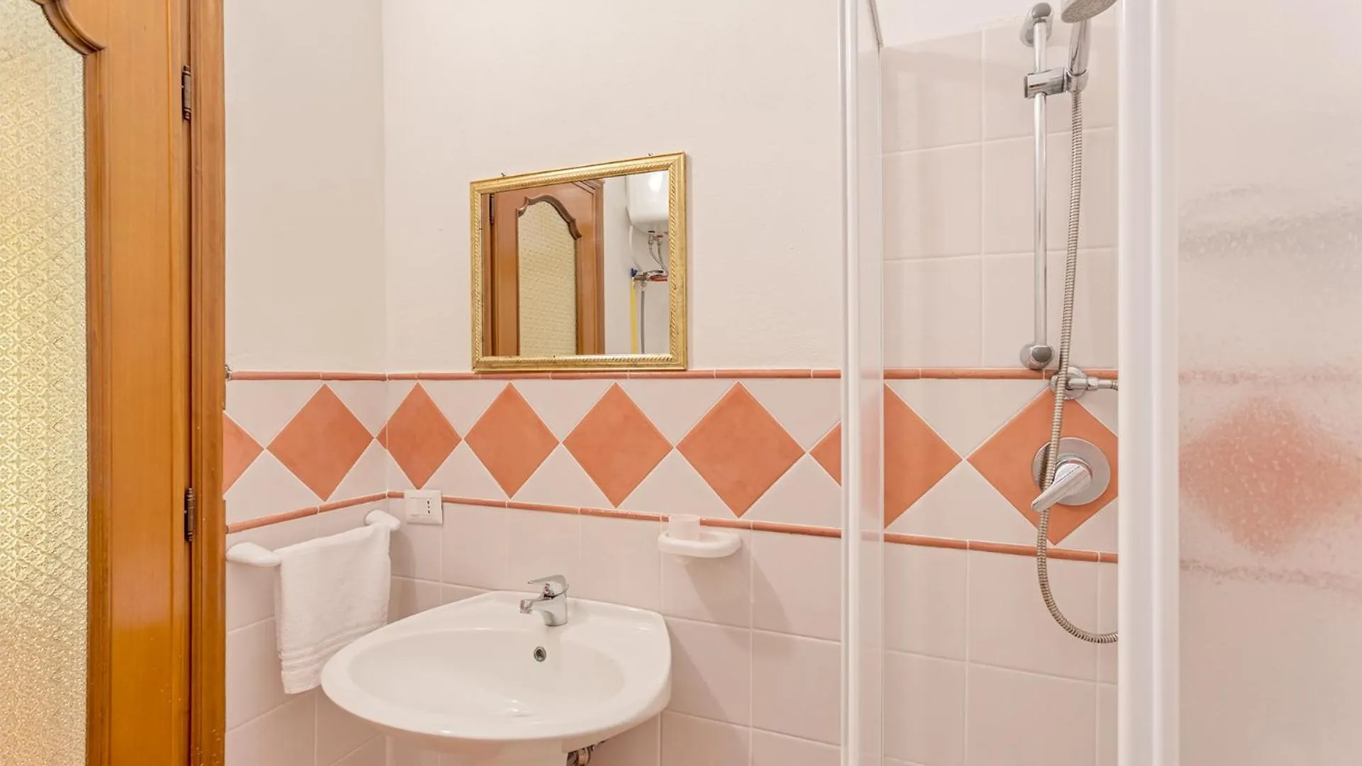 Holiday home Domu Elgive Villa Tertenia Italy